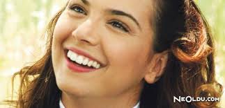 Her zodiac sign is gemini her zodiac sign is gemini yeliz sar is a member of the following list: Yeliz Sar Kimdir