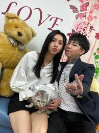 Ask 朱莉婭 a question now. Rwgfi6tsbwlidm