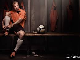 Wayne mark rooney (born 24 october 1985) is an english football manager and former player who currently manages championship club derby county. Wayne Rooney Soccer Players Manchester United Logo