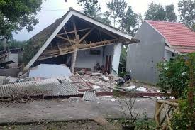 Gempa terkini di wilayah indonesia dengan magnitudo lebih dari atau sama dengan 5.0. Gempa Bumi Malang Terkini Bpbd Terus Lakukan Pendataan Korban Akurat News