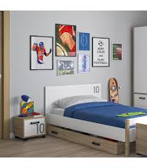 In unserem großen bettwaren lexikon möchten wir ihnen natürlich auch alles wissenswerte zu verschiedenen produkten aus diesem bereich näherbringen. Kavet Ein Tur Auf Rollrollen Farbe Eiche Herstellung Franzosisch