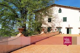 Un fantastico matrimonio a villa montefiano nel comune di fiesole, firenze con viola e niccolò. Villa Montefiano Italian Event Planners Wedding In Italy Jewish Wedding In Italy Wedding In Tuscany Amalfi Coast Rome Florence Apulia Como Lake Event Planner In Italy Destination Wedding In Italy