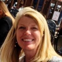 Roxanne Klinger's Instagram, Twitter & Facebook