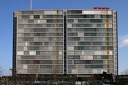 Lyt online til de mest populære radiostationer i danmark. Danmarks Radio Wikipedia S Danmarks Radio As Translated By Gramtrans