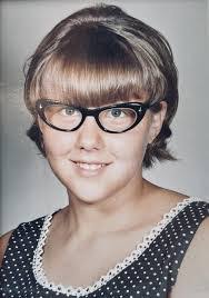 Helen Houck's Instagram, Twitter & Facebook