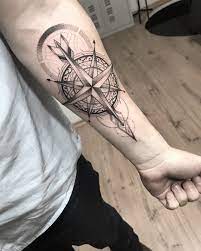 Mandalas Linhas E Tracos Geometricos Na Tattoo Blog Tattoo2me Tatuagem Masculina Braco Tatuagem Tatuagem Masculina Antebraco