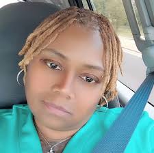 What taxi services are available for fish fry?