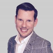 Derek Rice's Instagram, Twitter & Facebook