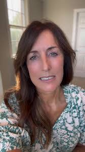 Lea Kern's Instagram, Twitter & Facebook