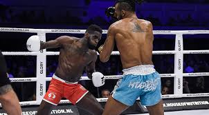 Murthel groenhart, rakibi ermeni boksör harut grigoryan'ın arkasından gelerek sert bir yumrukla onu nakavt etti. Murthel The Predator Groenhart Glory Kickboxing