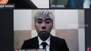 Roy kiyoshi kini ogah jadi paranormal dan pilih alih profesi sebagai pemain sinetron, ini alasannya. Roy Kiyoshi Receives Sentenced To 5 Months Rehabilitation