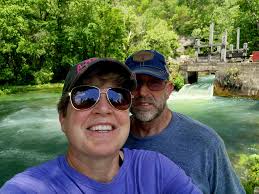 Mountain View RV Park campground review near Alley Springs