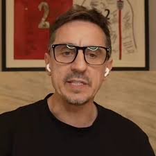 Gary Neville reaction to Virgil van Dijk development speaks volumes