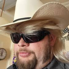 Gabriel Simcox • Facebook