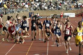 Here are some interesting thoughts on the 2014 penn relays for both men's 4x100m and 4x400m relays. 2014 Penn Relays Philadelphia Tradition Tradition Tradition By Elliott Denman Runblogrun