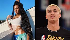 Winnie harlow is a 26 year old canadian model. Nba Le Genial Cadeau D Anniversaire Pour Kyle Kuzma Qui A Surpris Toute La Bulle