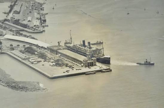 Ballard Pier in 1930 Mumbai