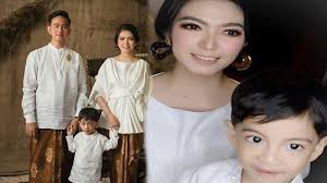 Panggung politik belakangan begitu menjadi magnet bagi banyak orang. Jan Ethes Punya Adik Anak Kedua Gibran Rakabuming Raka Dan Selvi Ananda Lahir Pertengahan November Warta Kota