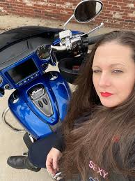 Introduction and photo sharing