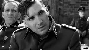 Which actors or actresses were totally robbed from getting an Oscar? 'Twas  the 21st of March, 1994. It's time to announce the winner of 1993's Best  Actor in a Supporting Role. This