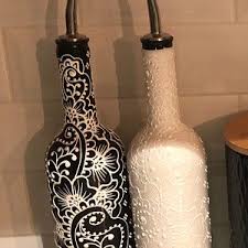 Black Bottle And Yellow Things Painted Wine Bottle Vase Up Cycled Purple White And Yellow Etsy Hand Painted Bottles Hand Painted Wine Bottles Wine Bottle Vases