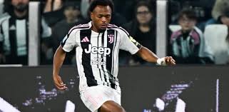 Juventus vs Udinese: ¡Formaciones Confirmadas! ¿Remontada Bianconera? - Imagen principal del artículo