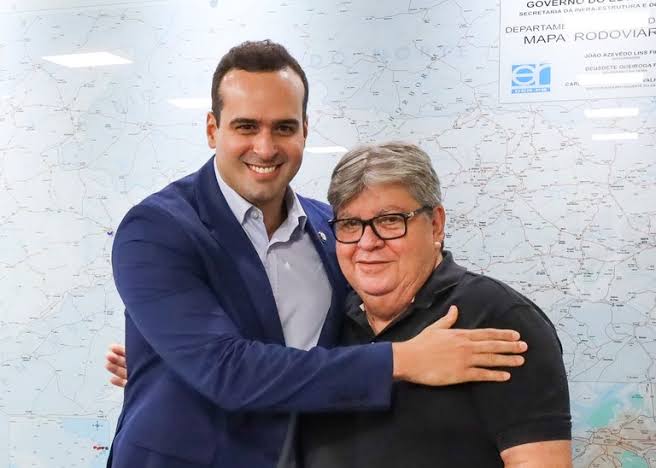 João Azevêdo confirma Lucas Ribeiro como candidato natural do governo em 2026