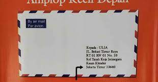 Bentuk tubuh surat adalah pola atau tata letak susunan kalimat kalimat dengan segala materi yang dalam surat resmi penulisan tanggal tidak perlu didahului nama tempat atau kota karena nama itu dalam penulisan alamat surat sebaiknya disebutkan nama orang yang dituju dan di depan nama. Penulisan Surat Resmi Yang Benar Sesuai Eyd Contoh Seputar Surat