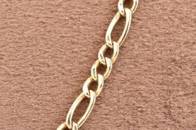 Chaîne en or 18 carats disponible en plusieurs tailles, le prix change selon la longueur et grammage de la chaine. Collier Homme En Or Jaune 18 Carats 750 Milliemes Chaine En Maille Alternee 1 4 Fermoir Mousqueton Schmuck Und Stifte Plazzart