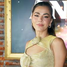 Connie Dávalos festeja cumpleaños