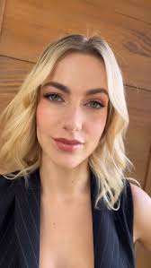 M&H @jonnakui , Para @zoleymoda , @sparklybeauty1 , #moda #behindthescenes  #makeupoftheday