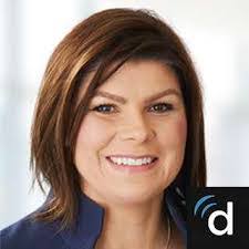 Elizabeth Slagle's Instagram, Twitter & Facebook