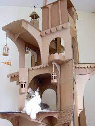 30 Times People Built Their Cats A Cardboard Fort And It S An Ecological Solution To Where To Put All The Boxes Bored Panda