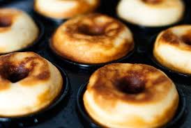 Vegane Basic Donuts Aus Dem Donutmaker Rezept Donuts Vegan Donut Teig Donutmaker