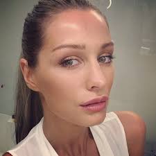 Olivia Newman-Young — My lipstick from the other day is Soar Lip Pencil...