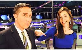 Lo que pasa en la televisión, el teatro, la música y el entretenimiento. La Pregunta De Una Entrevistada Que Incomodo A Rodolfo Barili Y Cristina Perez Ustedes Infoveloz Com