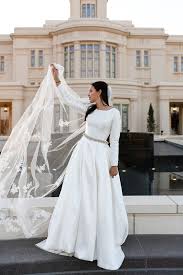 Cathedral Wedding Veil With Sequined Lace Appliques Cathedral Wedding Cathedral Wedding Veils Wedding Veil