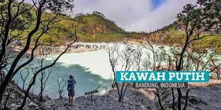 Pengelola objek wisata kawah putih ciwidey saat ini pengelolaan kawah putih dilakukan oleh perhutani jawa barat, dan itu dilakukan sejak tahun 1987. Kawah Putih Ciwidey Bandung Jawa Barat Nan Eksotis Dan Menawan