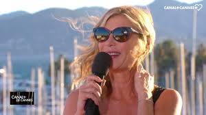 Leave a comment cancel reply. Michele Laroque C Est Une Aventure Familiale Mon Brilliantissime Divorce Youtube