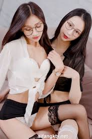 Tag: JVID Sunny And Xiao Xian 小仙- 下班后沦为老板3P玩物骨感美乳蜜桃臀美轮美奂