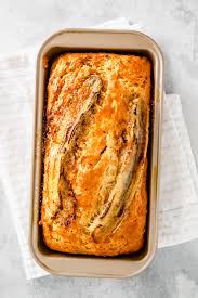 To make moist banana bread i use a high ratio of bananas as well as fat in the recipe. 3 Ingredient Banana Bread Le Famished Cat