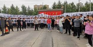 May 31, 2021 · 孙大午被抓近5个月 当局派29个工作组进驻大午集团(图) 胡锦涛、温家宝曾批示孙大午案 习近平转风向？(图) 阿里北京总部宣布设党委 民企政治风险大增(图) 国企收购苏宁易购百亿股权 民企国有化趋势不可逆转(图) å'çœŸ ä¸­å…±ä¸è®©äººè¯´çœŸè¯ å­™å¤§åˆ ä¸­å›½å†œæ°' ä»»å¿—å¼º å¤§çºªå…ƒ