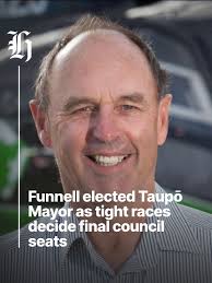 Former rescue pilot John Funnell thanked voters after winning the mayoralty.