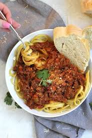 Traditional Bolognese Sauce Suebee Homemaker Recipe Bolognese Sauce Bolognese Sauce