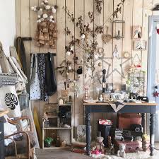 C Est Le Week End Et Le Soleil Pointe Le Bout De Son Nez Pour L Ouverture Christmasdecorations Christmasdecor Noel Christmasdecoration Decoration In 2020