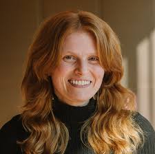 Elizabeth Baldo's Instagram, Twitter & Facebook