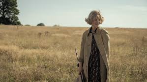 Лили джеймс, джонни флинн, рэйф файнс и др. The Dig Review Carey Mulligan And Ralph Fiennes Elevate The Movie