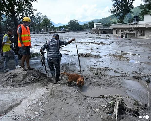 Rescuers search for hundreds still missing as Nepal-Tibet flood death toll climbs to 360; experts warn of possible second flood