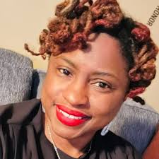 Salina Miller's Instagram, Twitter & Facebook