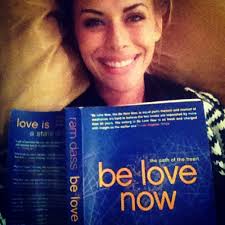 Rae Brady's Instagram, Twitter & Facebook